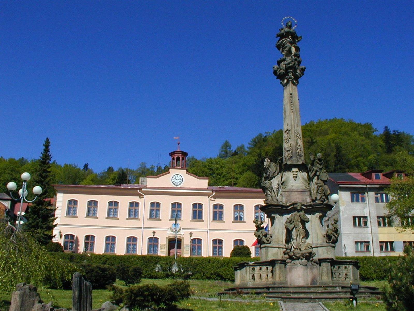 Pension & Restaurace Zeleny Mlyn Žacléř Екстериор снимка