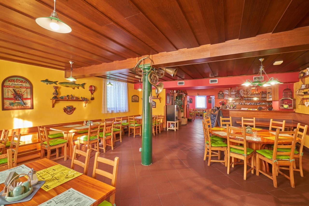 Pension & Restaurace Zeleny Mlyn Žacléř Екстериор снимка