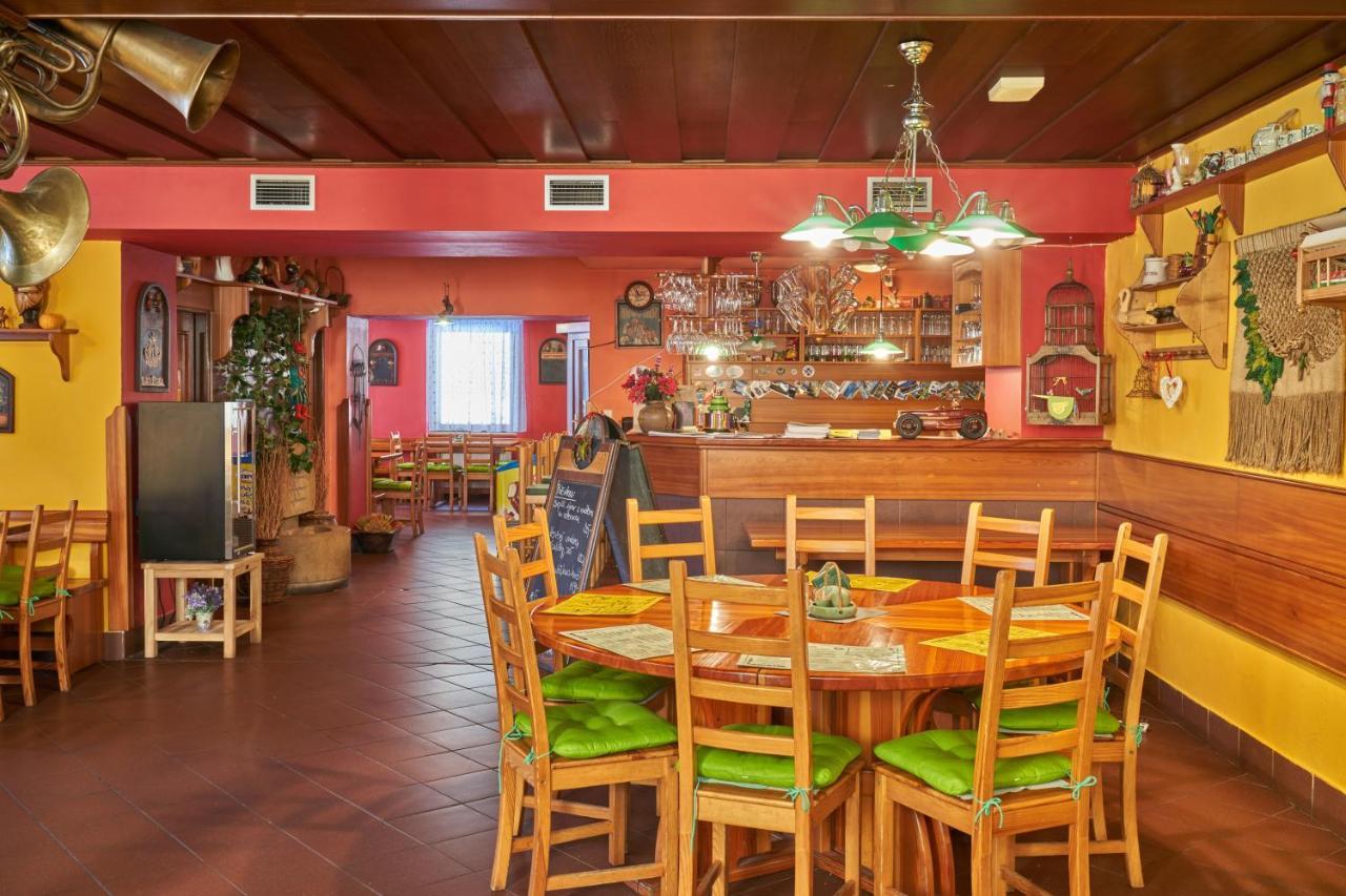 Pension & Restaurace Zeleny Mlyn Žacléř Екстериор снимка